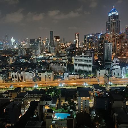 Affordable Serviced Apartments In Nana Omni Tower - Prime Sukhumvit Location Bangkok Ngoại thất bức ảnh