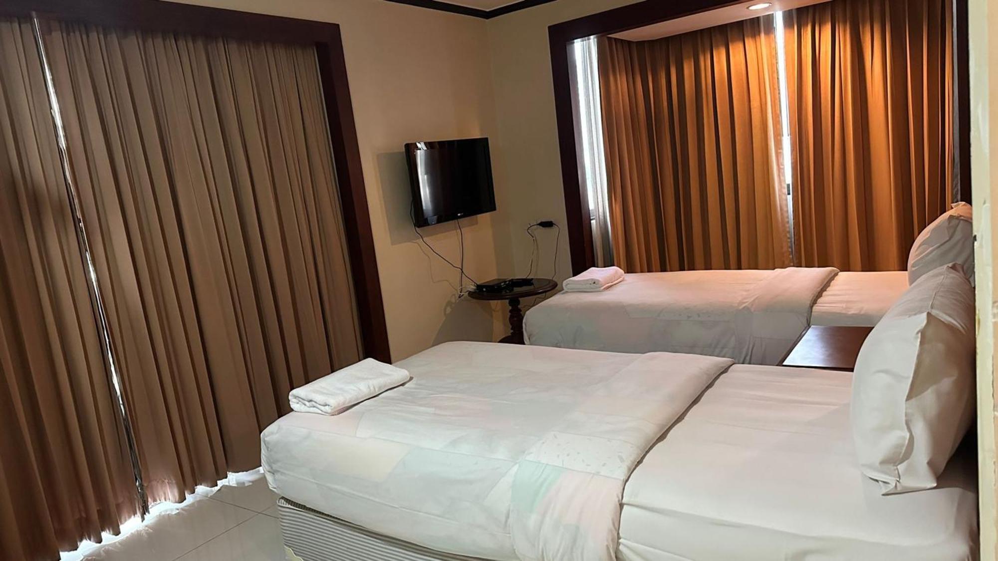 Affordable Serviced Apartments In Nana Omni Tower - Prime Sukhumvit Location Bangkok Ngoại thất bức ảnh