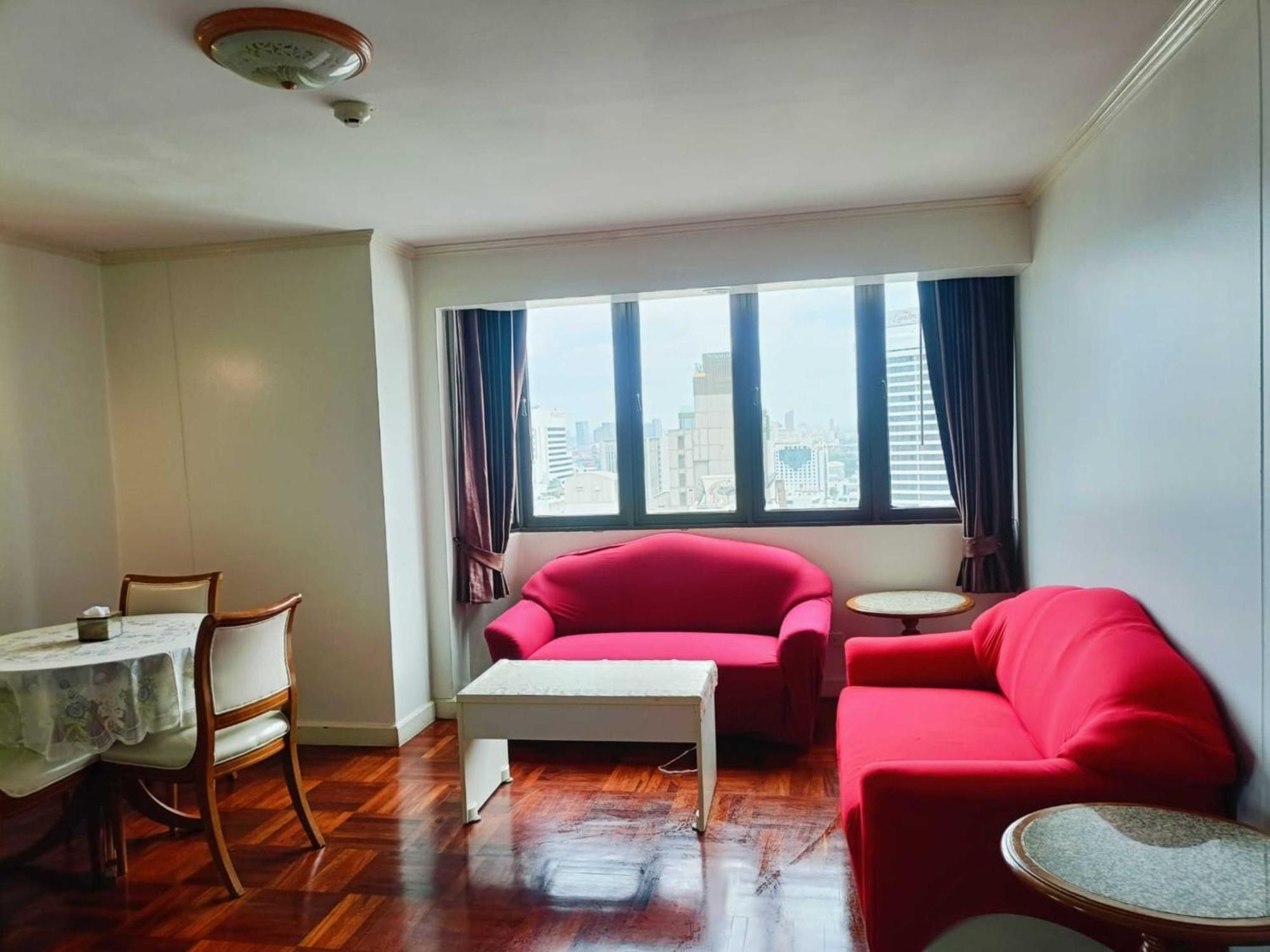 Affordable Serviced Apartments In Nana Omni Tower - Prime Sukhumvit Location Bangkok Ngoại thất bức ảnh